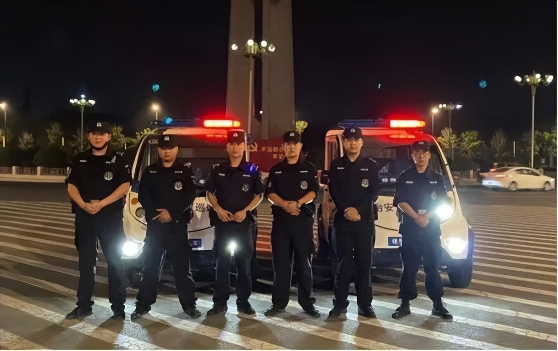 洛阳市公安局偃师分局巡特警安全三部曲全力守护辖区安全