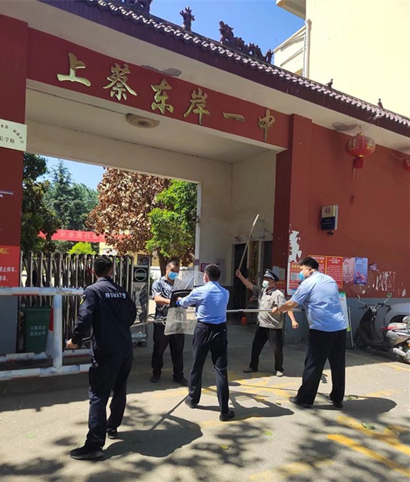 首页>河南法治报道>正文>上蔡县公安局东岸派出所的民警以真实案例