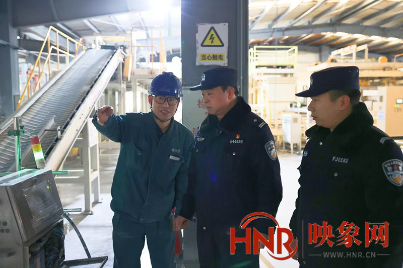 护企路上，他用实干让警徽闪耀——记焦作市公安局中站分局许衡派出所社区民警常鹏