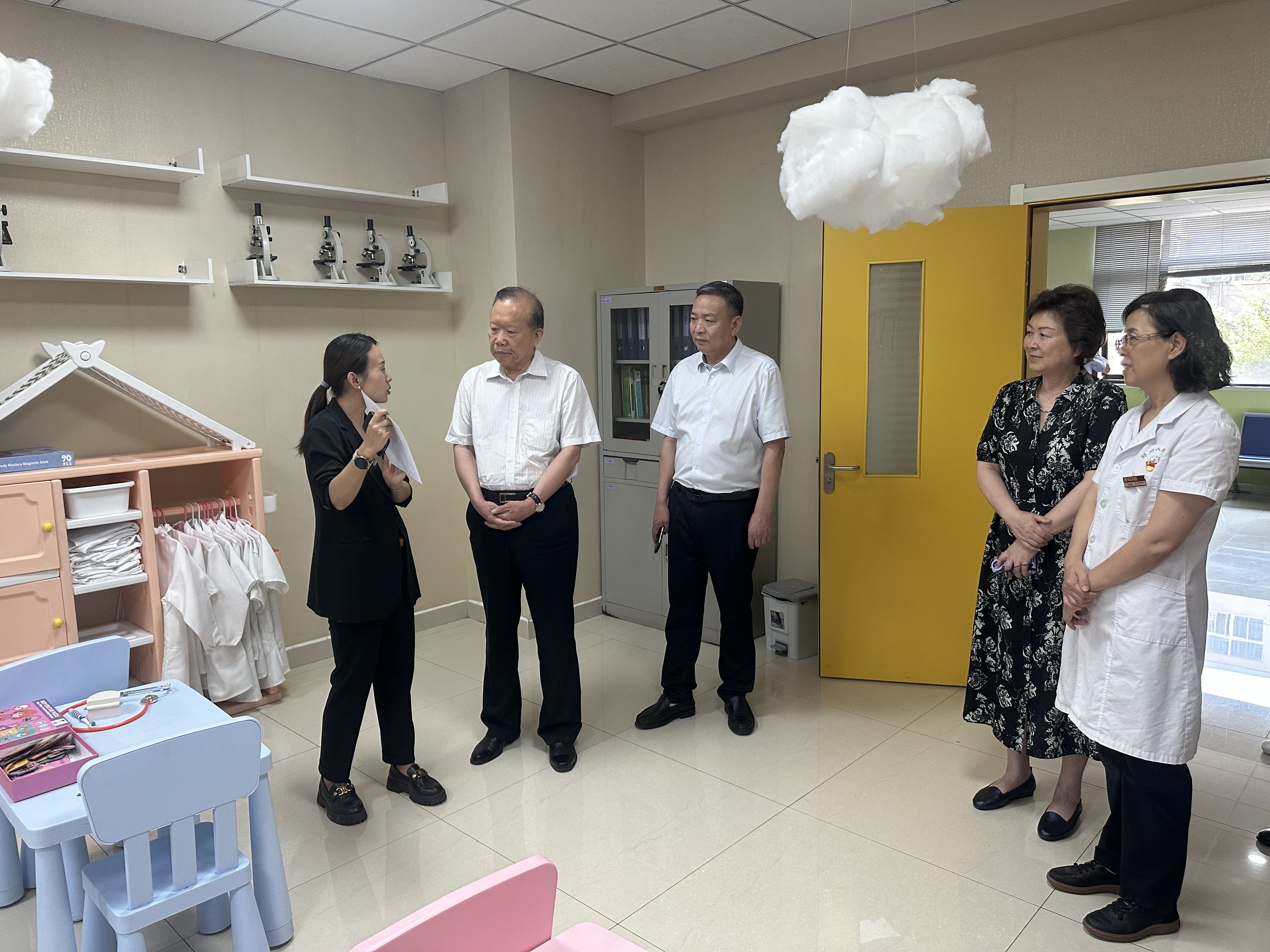 郑州慈善总会走访慰问市第九人民医院和郑州人民医院