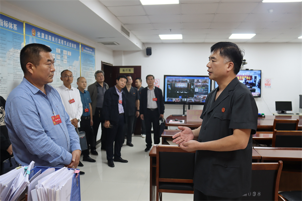 社旗县人大常委会副主任李国伟带队到社旗县人民法院专题调研民事执行