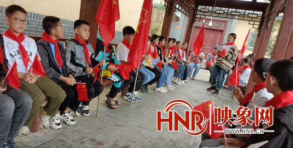 唐河县东王集乡开展爱国主义教育基地寻访研学活动