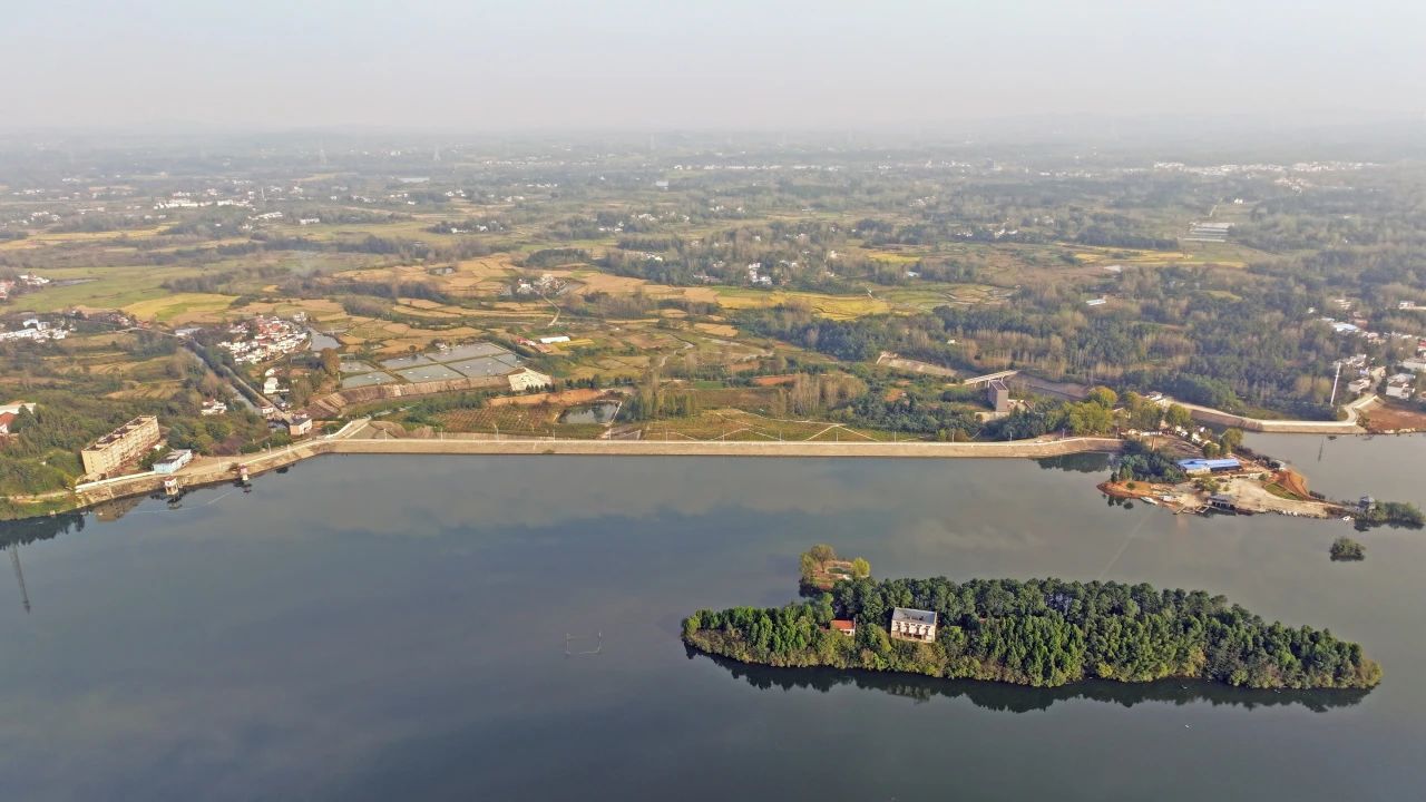 河南五岳抽水蓄能电站提前51天完成下水库改造