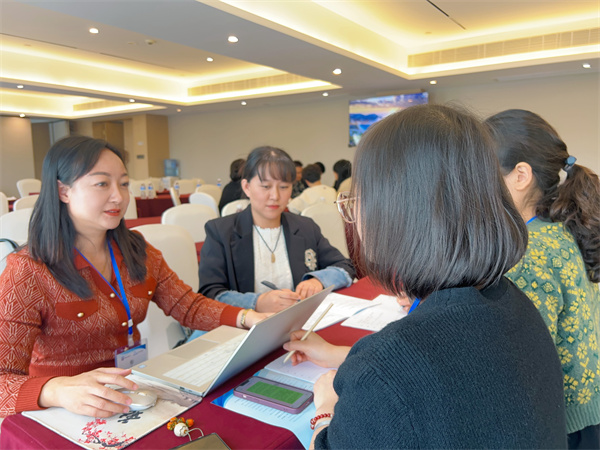 郑州高新区科学大道第三小学参加大单元教学设计培训