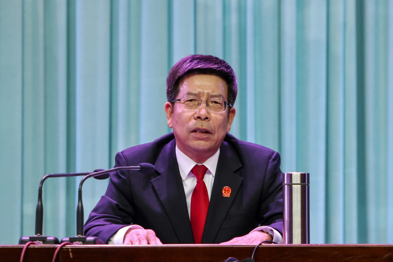 济源中院副院长翟宏伟受邀为700余名行政执法人员授课