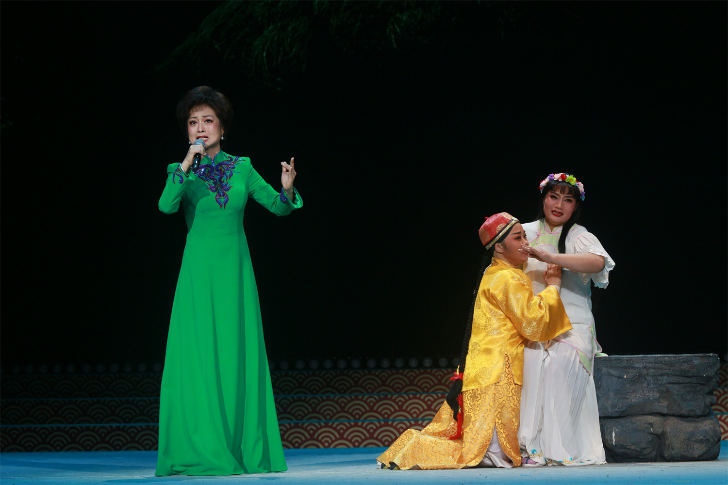 救娇儿求阿哥"河南小皇后豫剧团的创始人,著名豫剧表演艺术家王素珍说