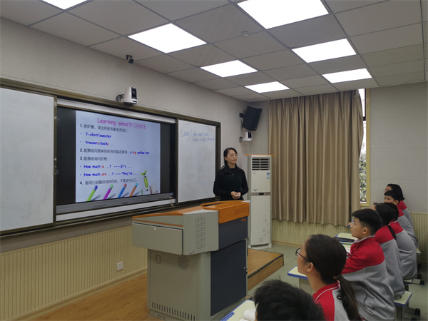 郑州一中教育集团三中校区合创思维课堂展示课圆满结束