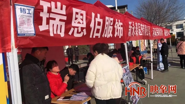 淮阳区人社局：举行系列招聘活动 助力青年群体就业
