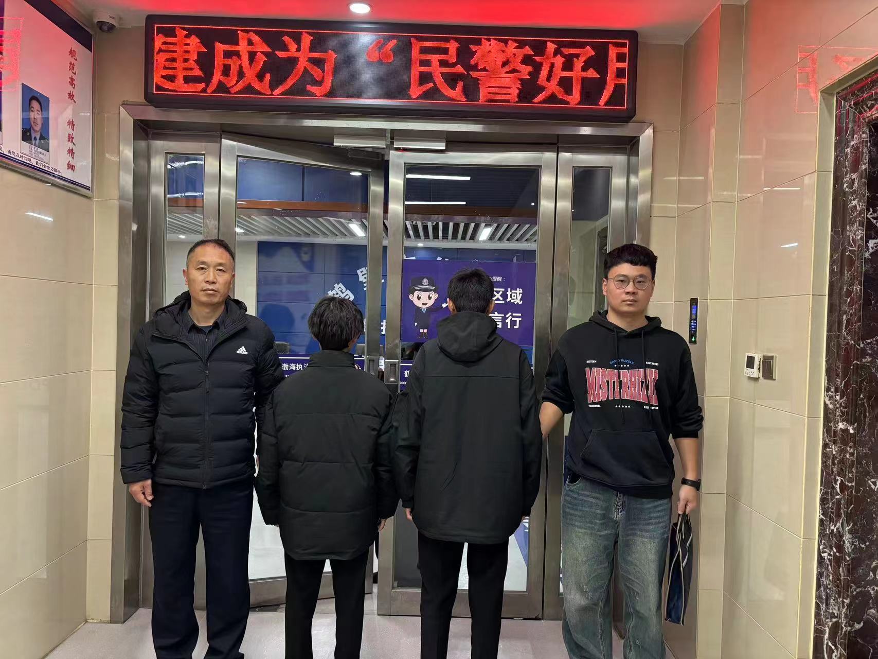 鹤壁示范公安2小时快速破获电动摩托车盗窃案