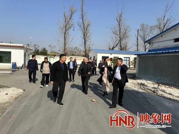 商丘市科技特派员李庆东指导畜禽养殖场粪污处理设施建设指导工作