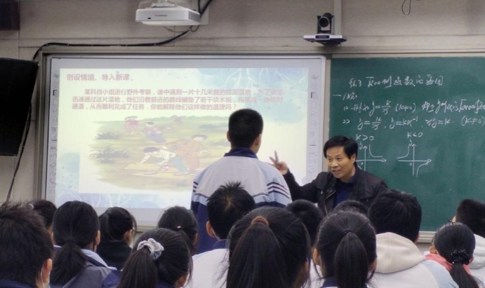 群贤毕至 共育未来——郑州市五十一中教育教学开放周侧记