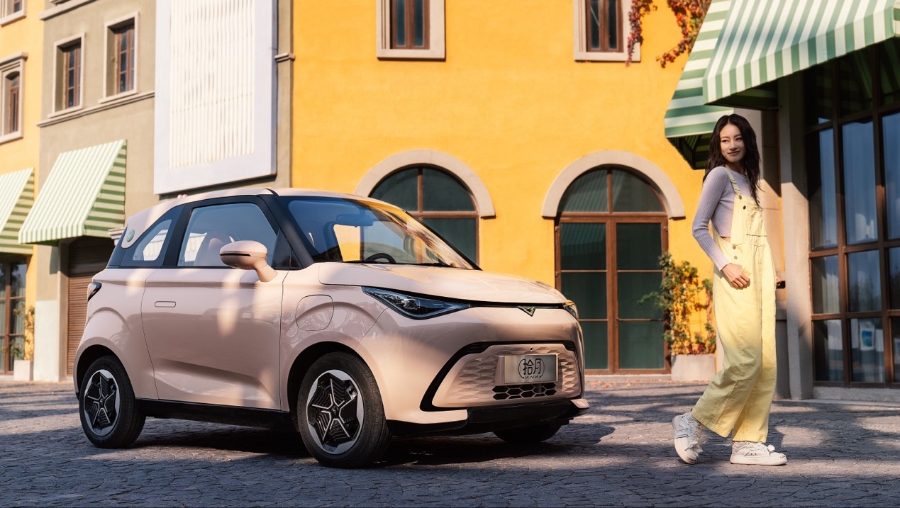 大车级小旗舰凯翼拾月重新定义a00级新能源小车