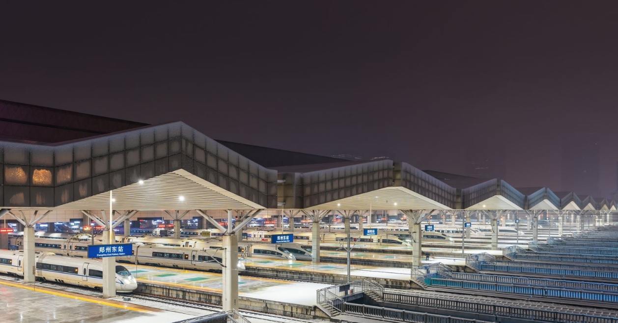 旅客请注意!受雨雪寒潮大风天气影响,郑州站部分列车停运