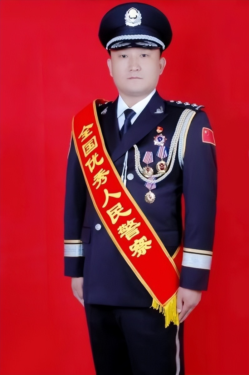 原阳90后尖刀刑侦队长艾茂森铁肩担道义不忘从警心