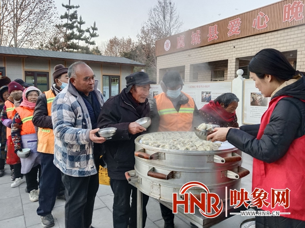 虞城县城关镇“孝善大食堂”爱心在行动