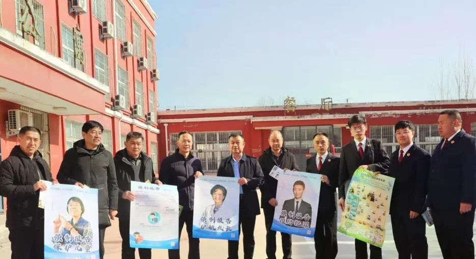 台前县检察院送法进校园拧紧寒假安全发条