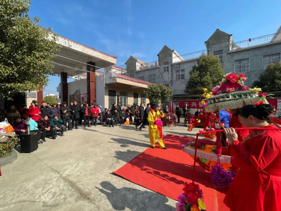 光山县仙居乡支部领办合作社首次分红增收暖人心