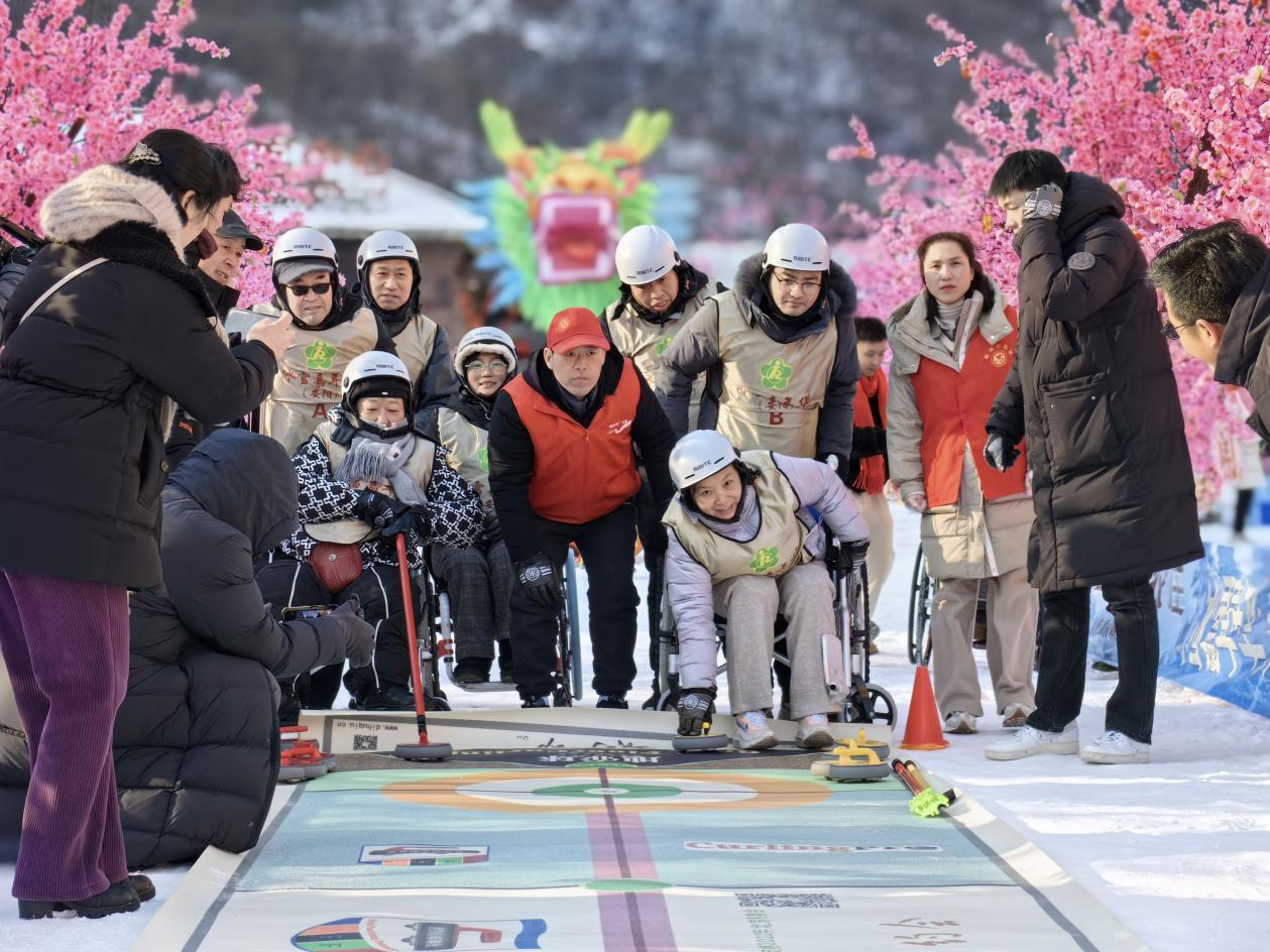 第八届中国残疾人冰雪运动季（安阳）特色活动在林州太行大峡谷启动