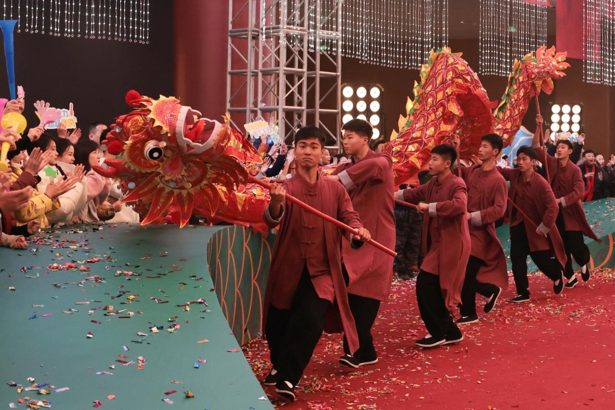 央视春晚最后一次彩排塔沟武校参演三个节目有三大看点