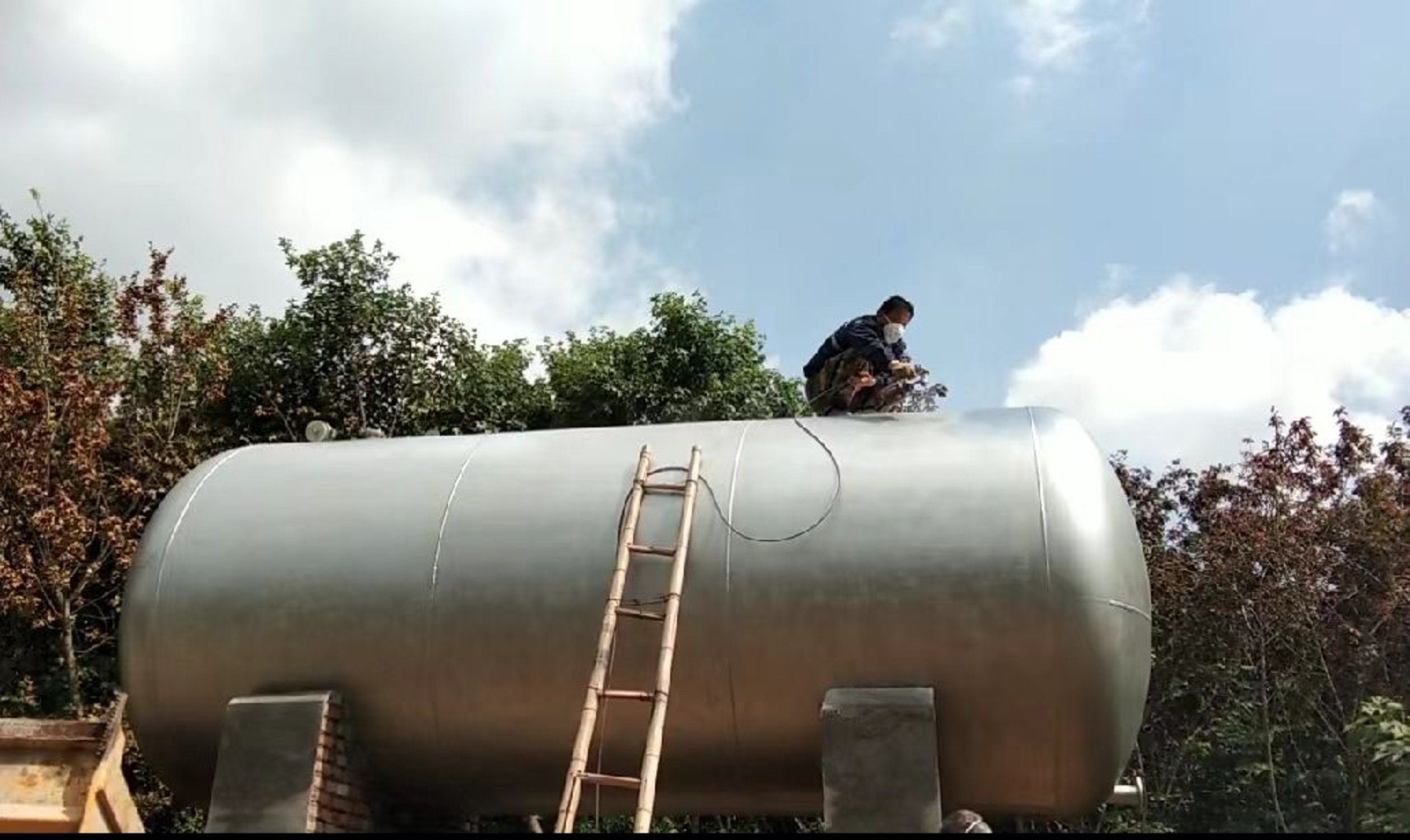 郑州高新石佛办事处开展“城管随手拍”宣传活动