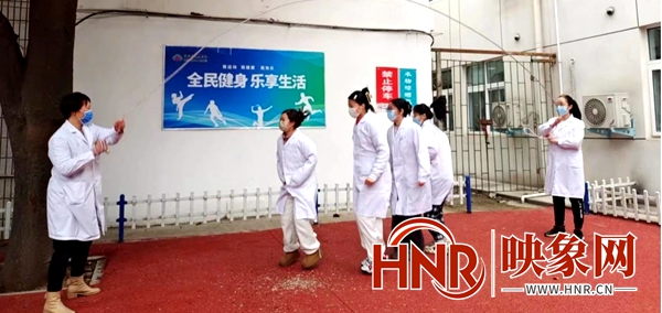 南阳市康复医院组织开展“文明健康·有你有我”职工运动会
