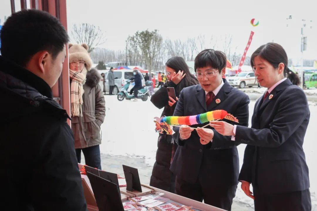 平顶山宝丰第十九届马街书会检察蓝守护非遗美
