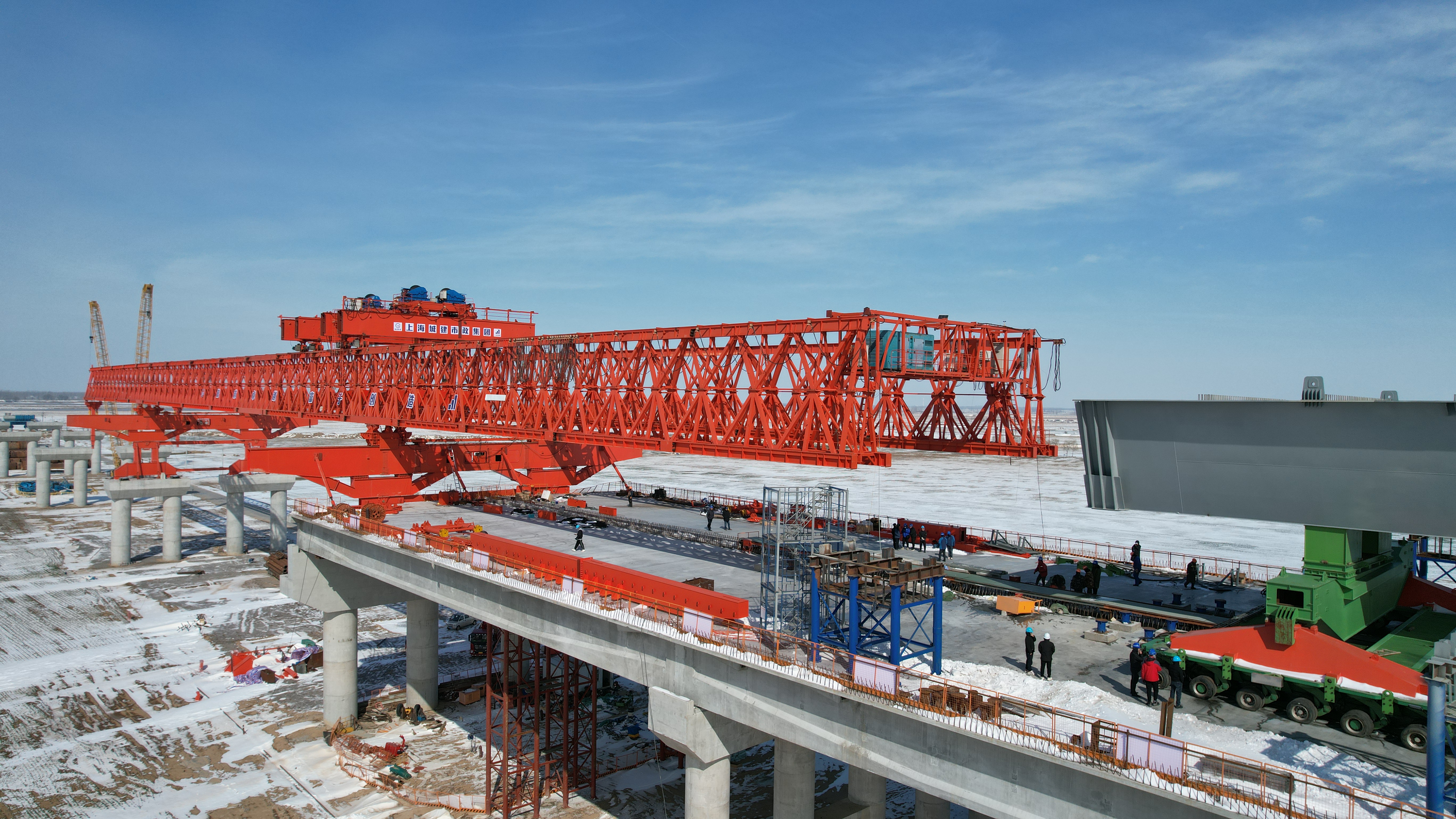 开封>我在开封挺好的>正文>据介绍,东坝头黄河大桥是兰原高速跨越黄河