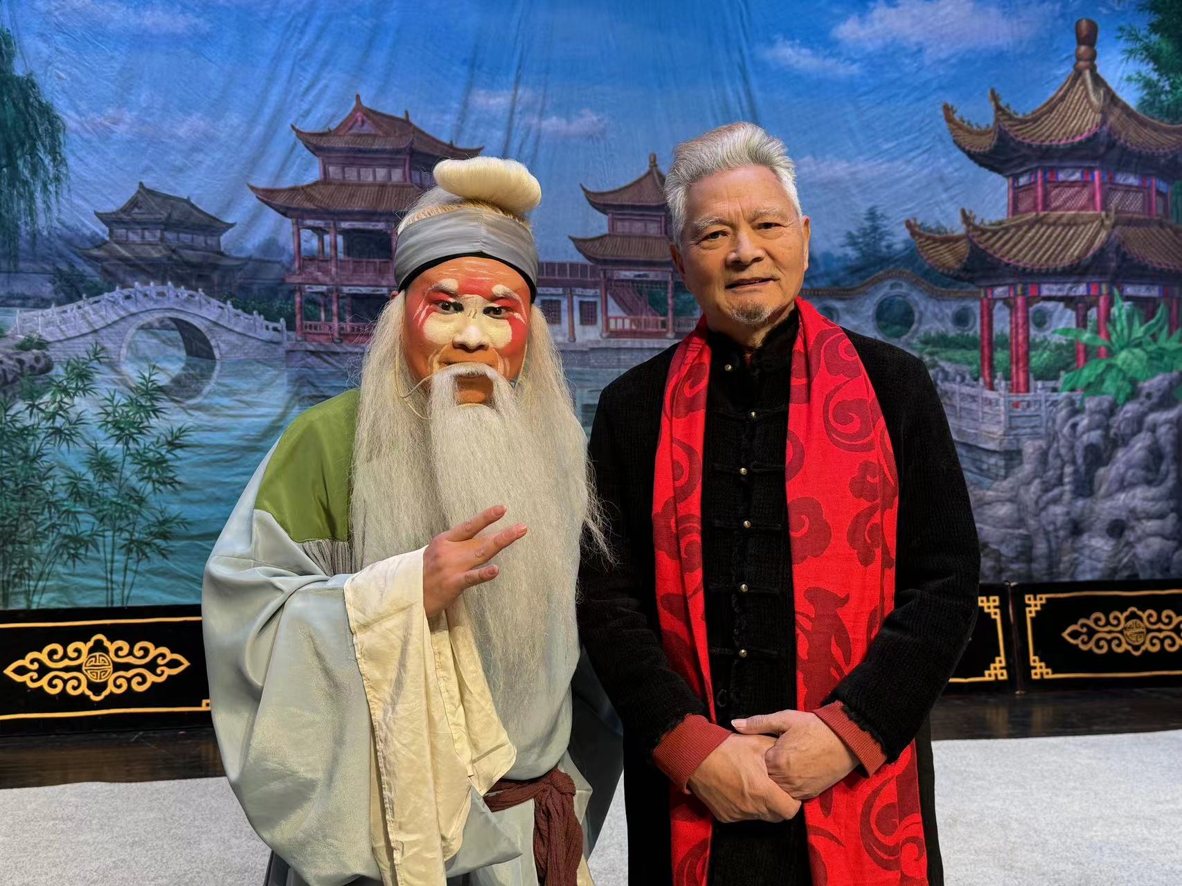 大爱剧团曲剧三女拜寿在郑州大剧院圆满上演