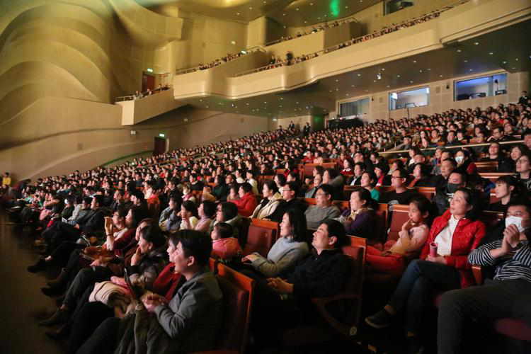 大爱剧团曲剧三女拜寿在郑州大剧院圆满上演