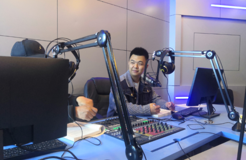 本科生为找工作"回炉"读职校,称可以走得更远-大象网