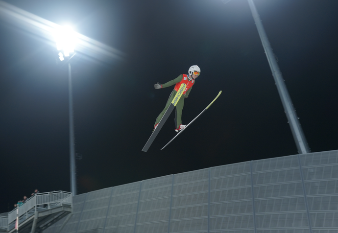 全国跳台滑雪冠军赛落幕 河南选手摘金夺银收获颇丰-大象网