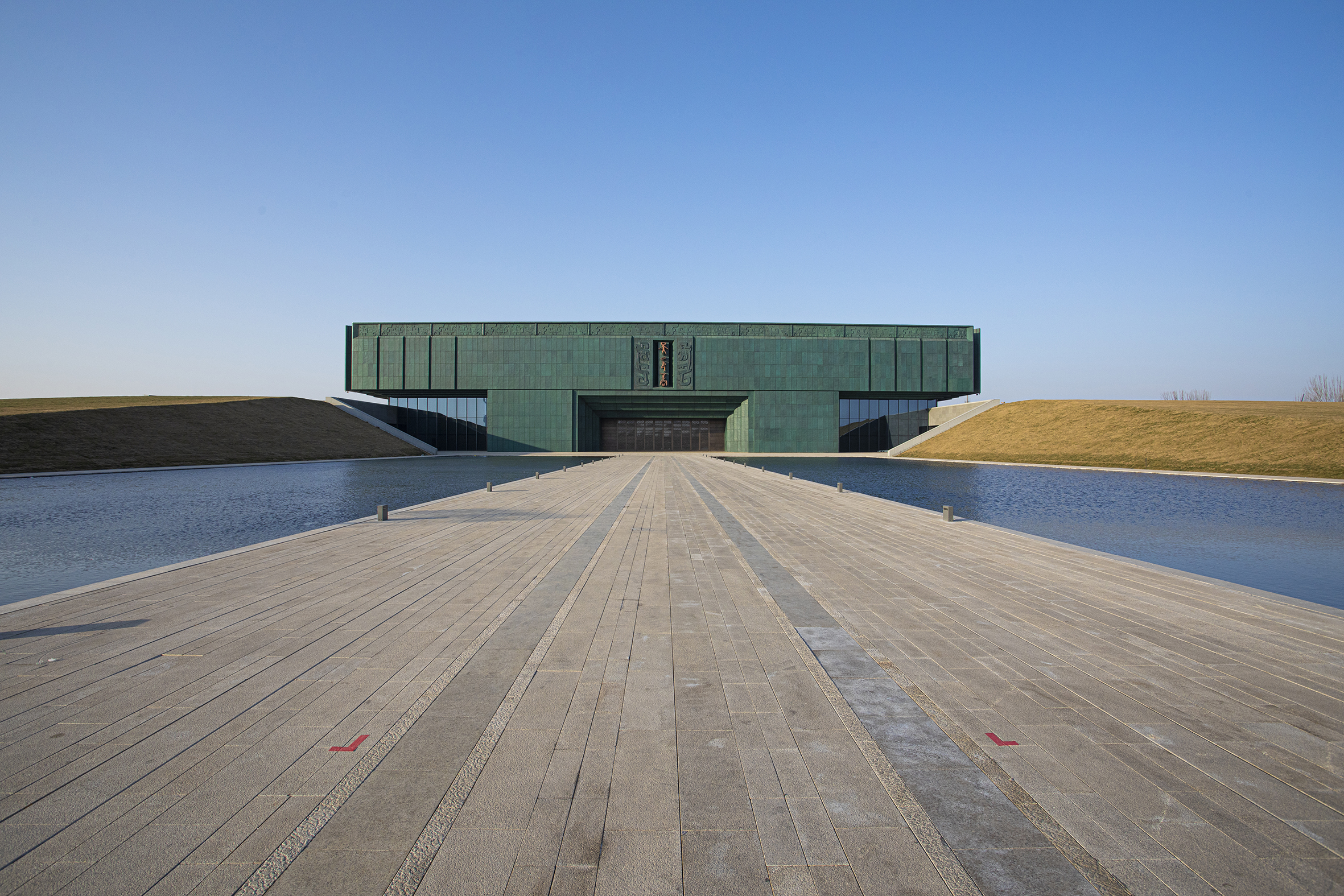 光影秀 换商服 河南安阳六个场馆夜游项目精彩亮相-大象网