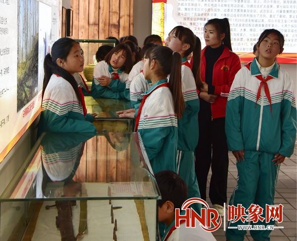 商丘广电研学红色教育实践联系点揭牌