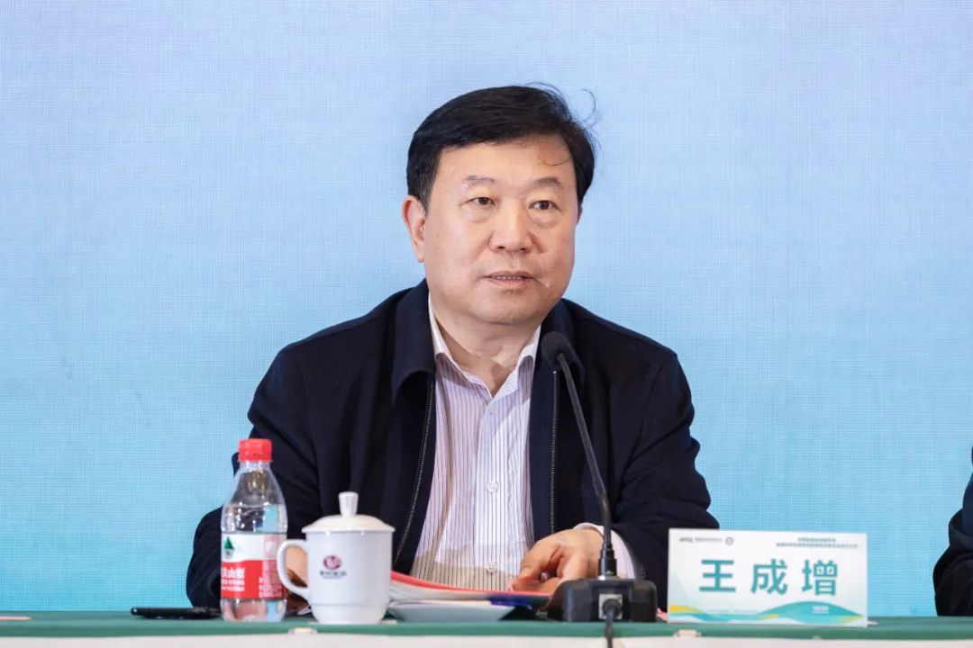 张雪培表示,本届委员分布于各地市级医院,涵盖泌尿及男生殖系统肿瘤