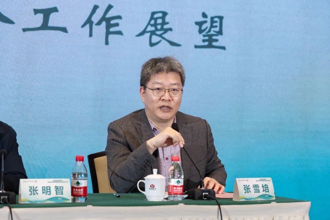 张雪培表示,本届委员分布于各地市级医院,涵盖泌尿及男生殖系统肿瘤