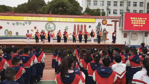 ������פ����ѧ�����ұ��� ��У԰����˵��������