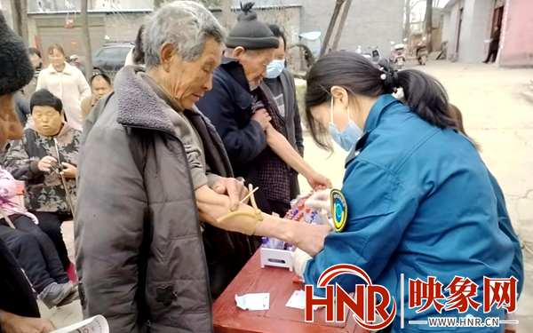 唐河县古城乡：免费体检进农村 便民服务送健康