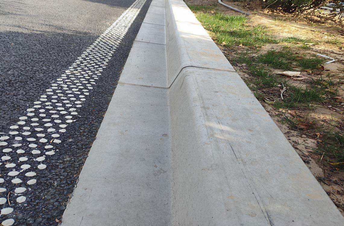 郑州金水路中州大道改造工程新亮点—l型一体化侧平石-大象网