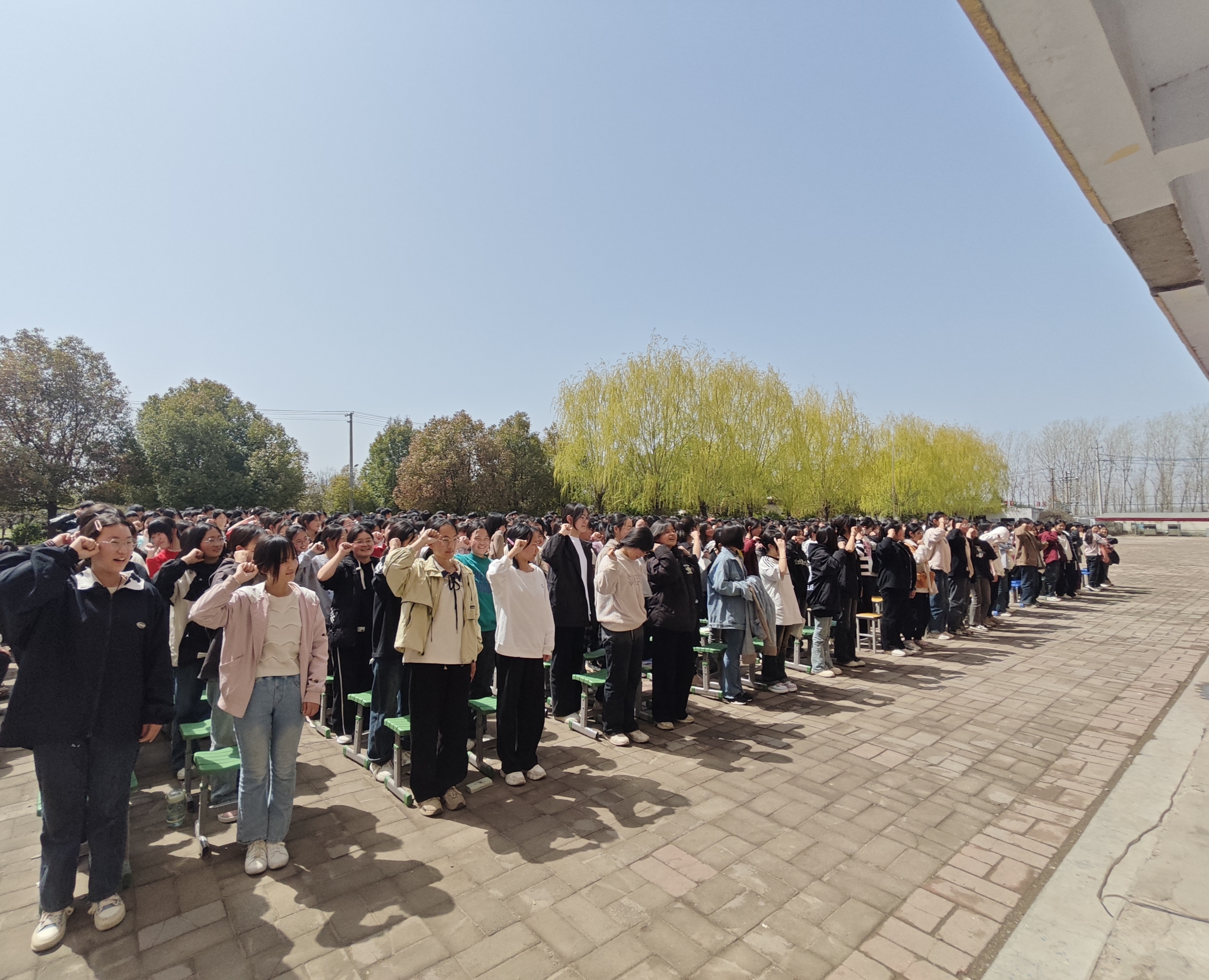 许昌襄城县看守所法治教育进校园活动在姜庄乡初级中学举办-大象网