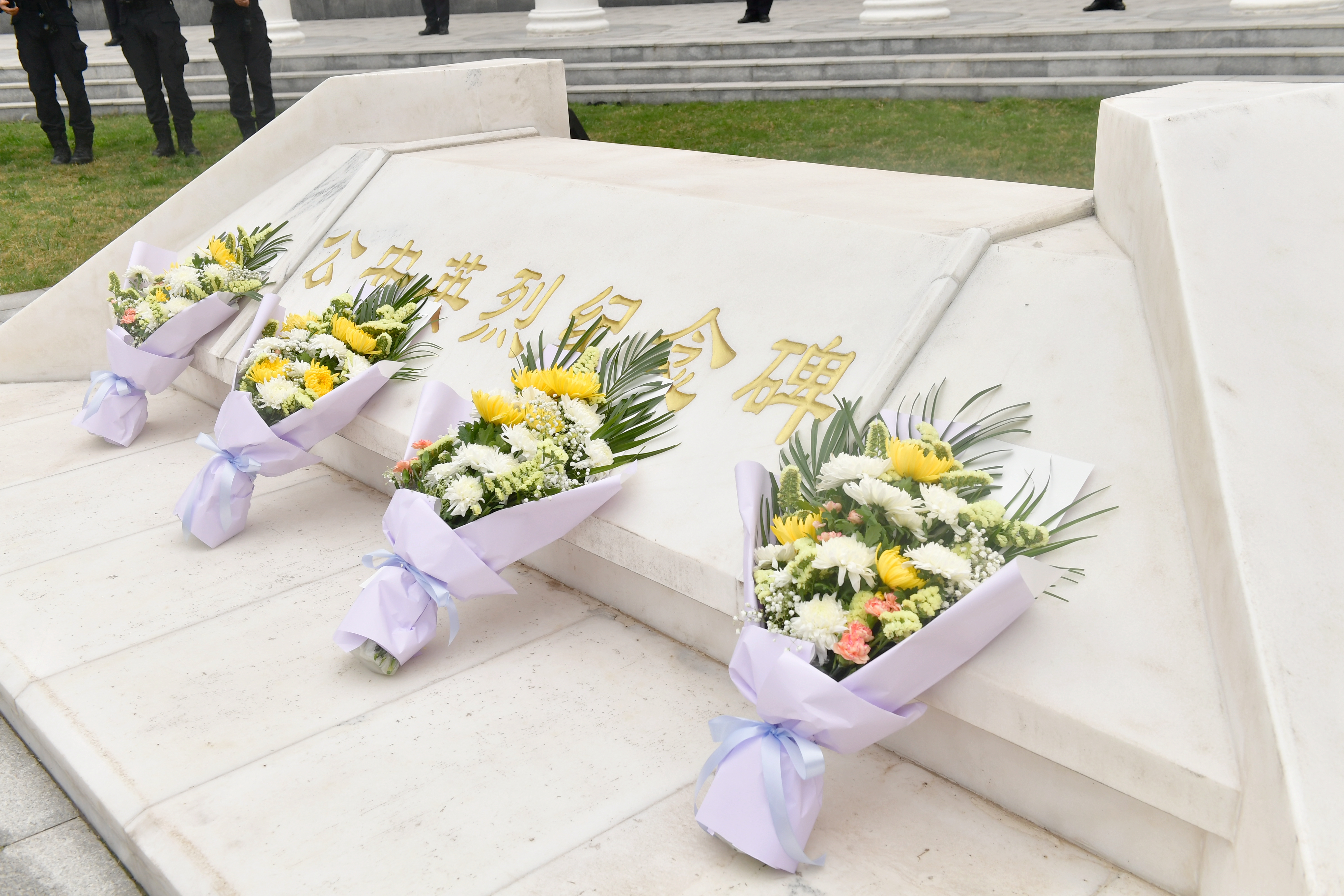 郑州市公安局举行清明节祭奠公安英烈活动-大象网