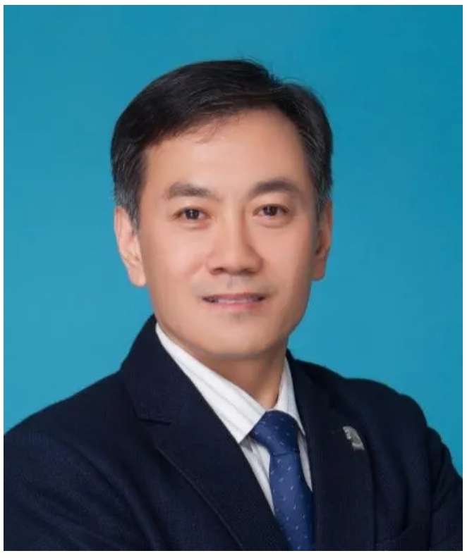 曾在意大利神经外科中心研修.河南省人民医院脑肿瘤mdt团队首席专家.