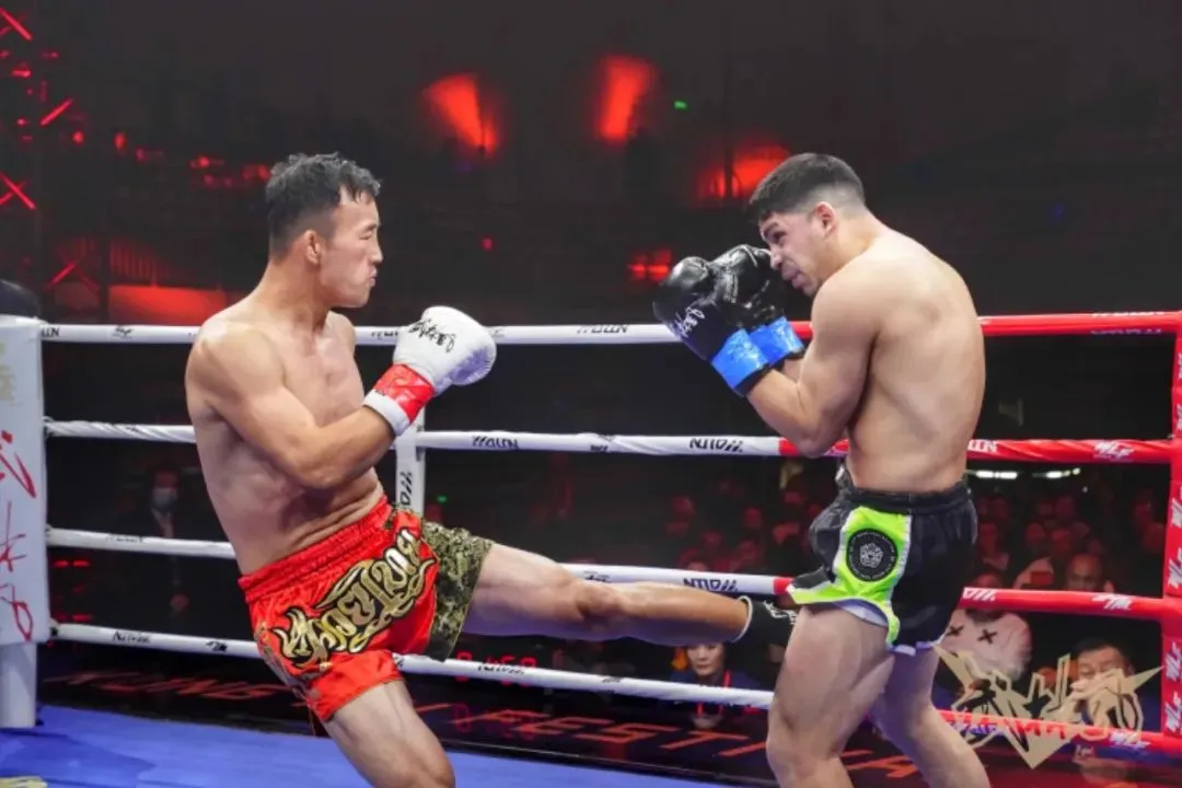 武林风"新四大天王"贾奥奇:既然选择了远方,便只顾风雨兼-大象网