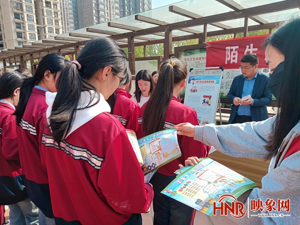 商丘市睢阳区古宋街道开展“4·15全民国家安全教育日”法治宣传 共筑平安法治星