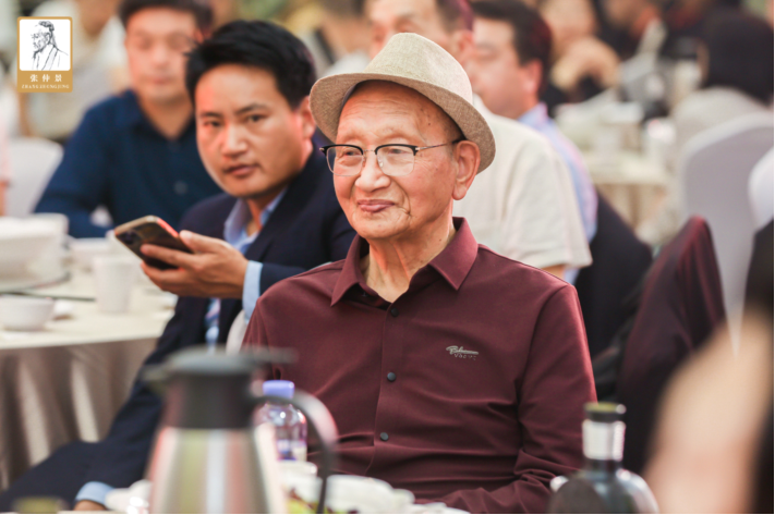 张仲景第56代嫡孙传人,仲景国医河南科技研究院院长张泰源出席本次