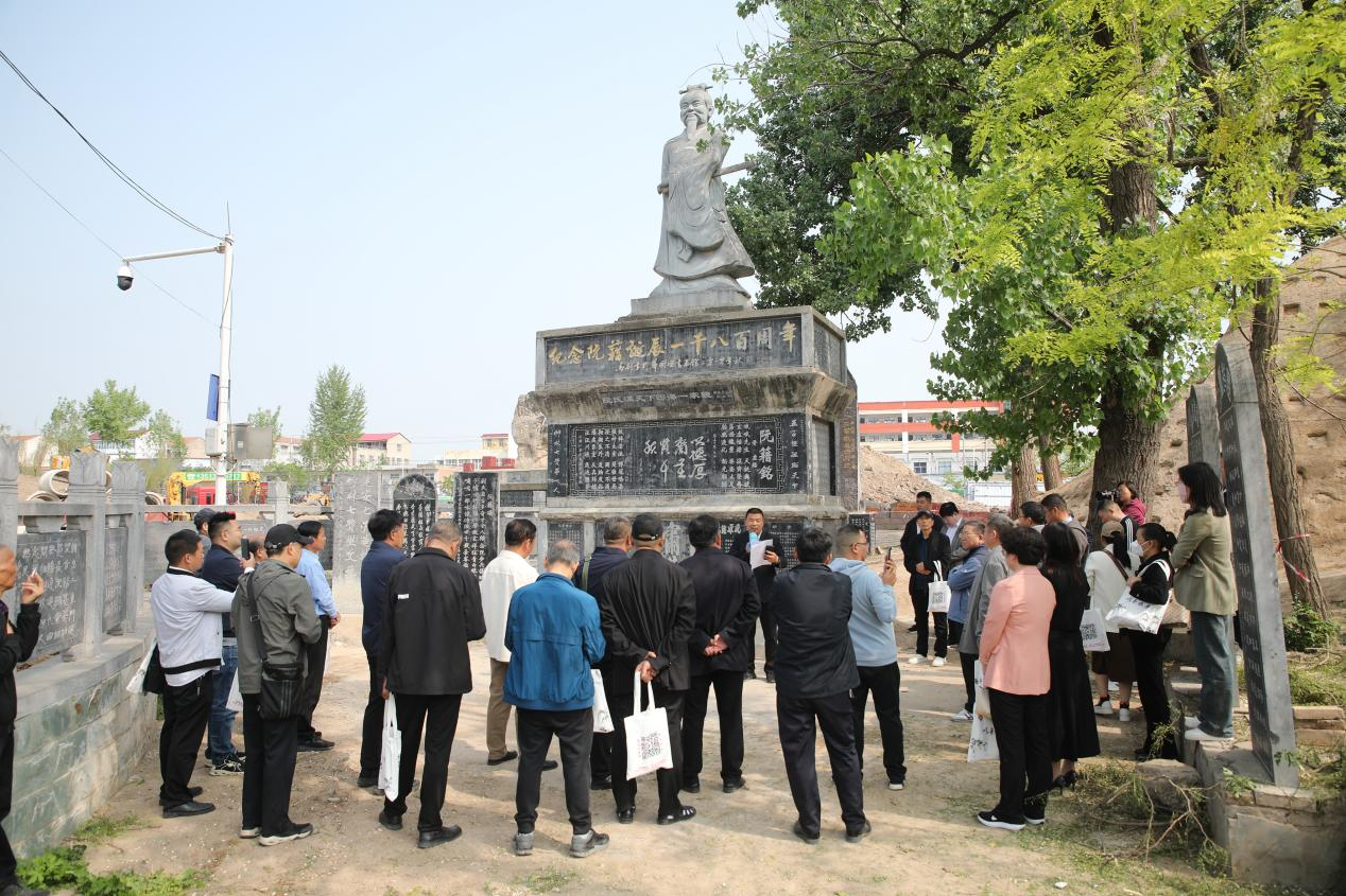 三地作协会员开展"2024尉氏县阮籍啸台文学笔会"活动