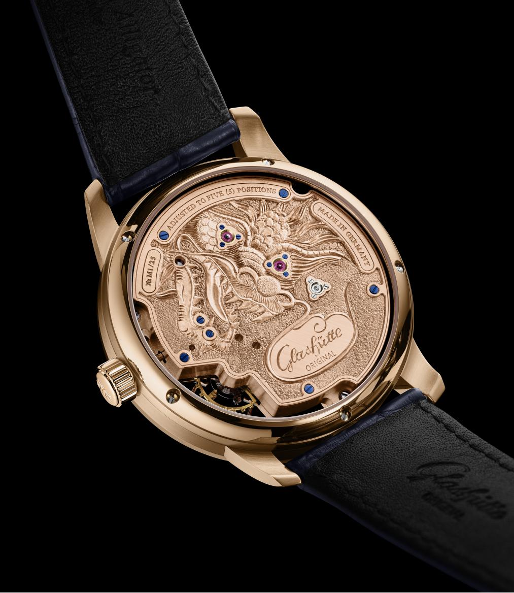 腕表龙年限量款(全球限量25枚)卓越腕表,现代经典佳作焕新登场senator