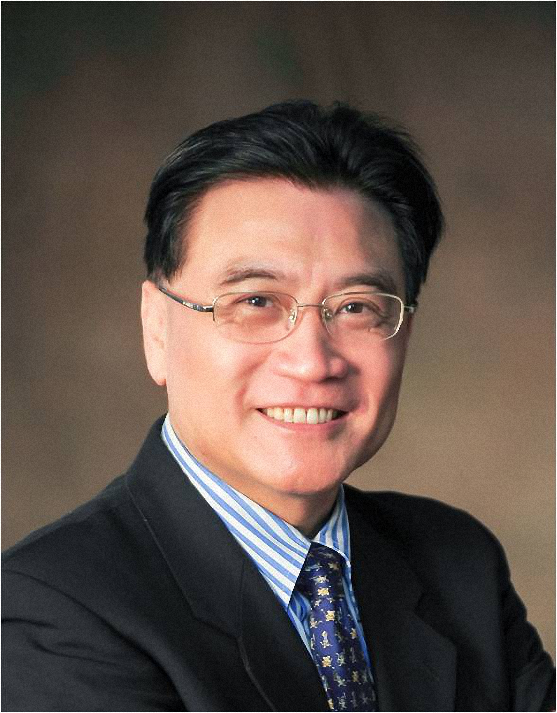 专家简介邱  勇  南京大学医学院附属鼓楼医院骨科主任医师,教授,博士