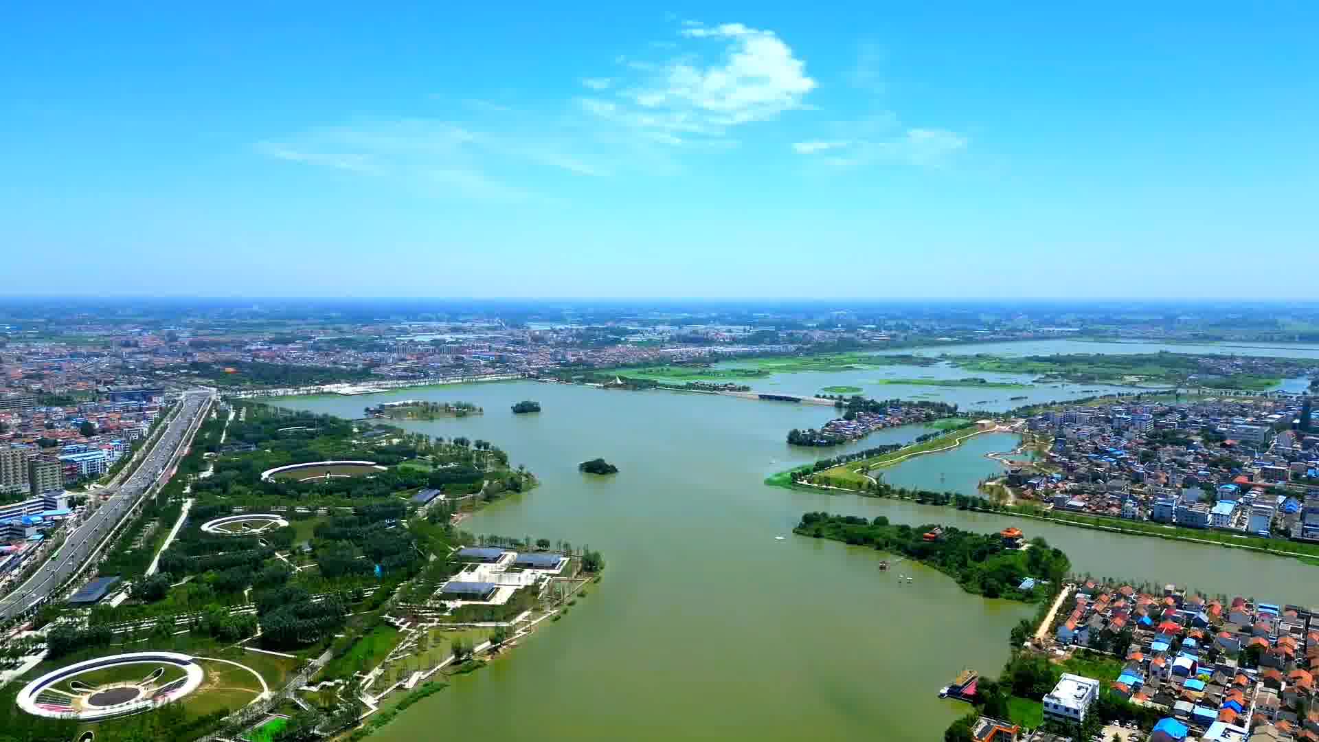 周口市淮阳区一湖荷花满城香