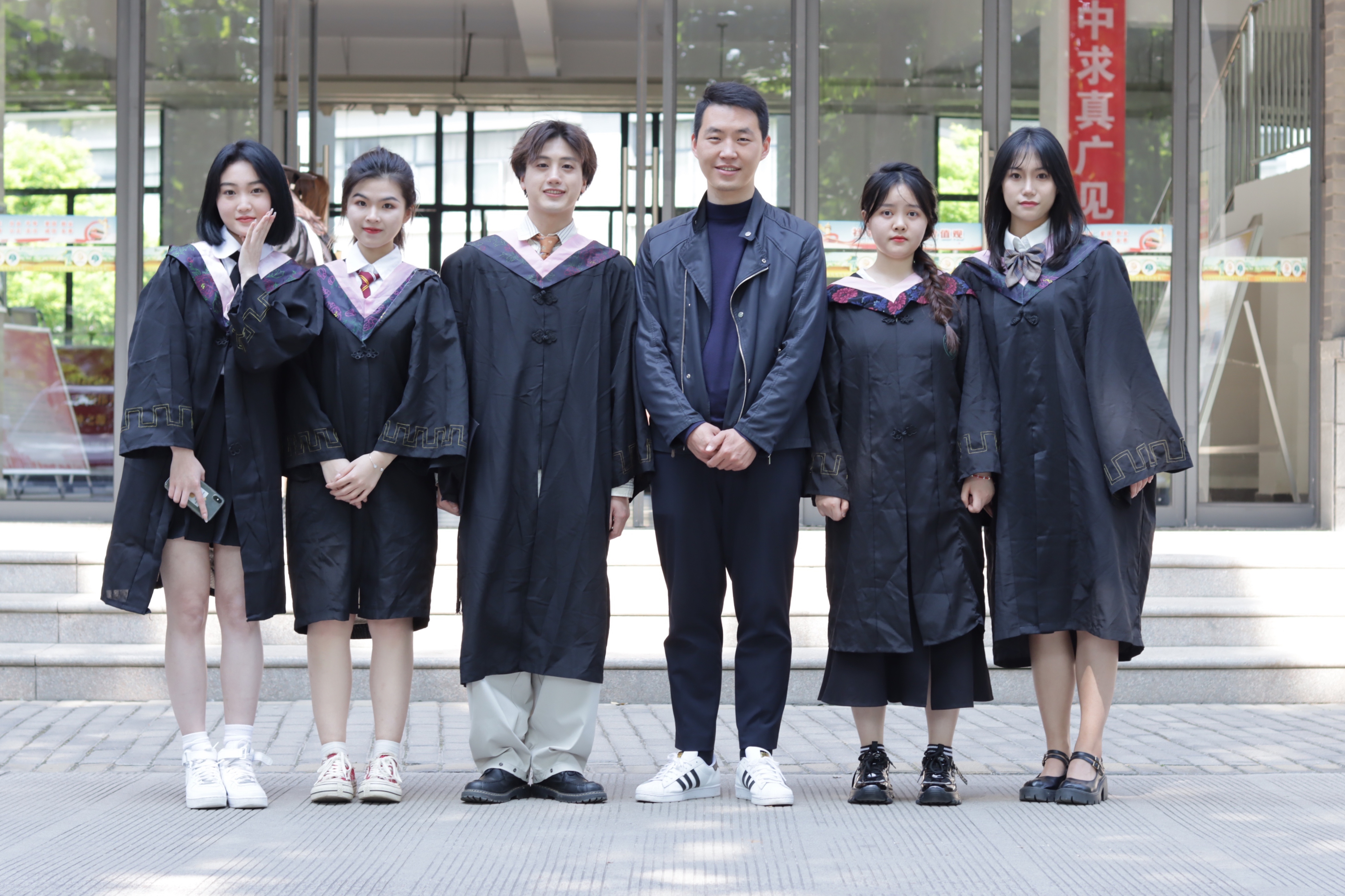 青听二十大洛阳付帅践行青年教师担当做当代大学生的知心引路人