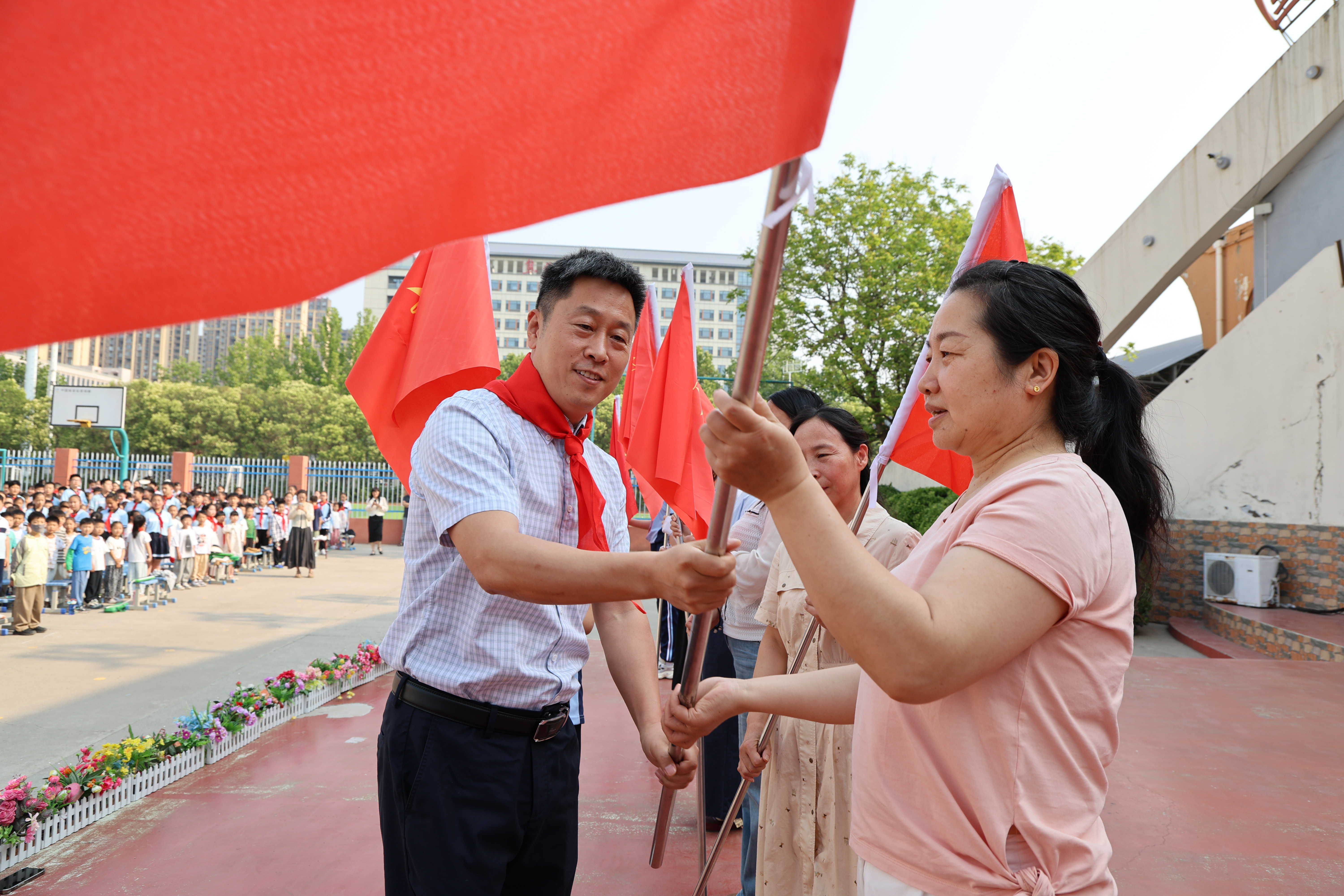 焦作市龙源湖学校庆“六一”暨新队员入队仪式圆满举行